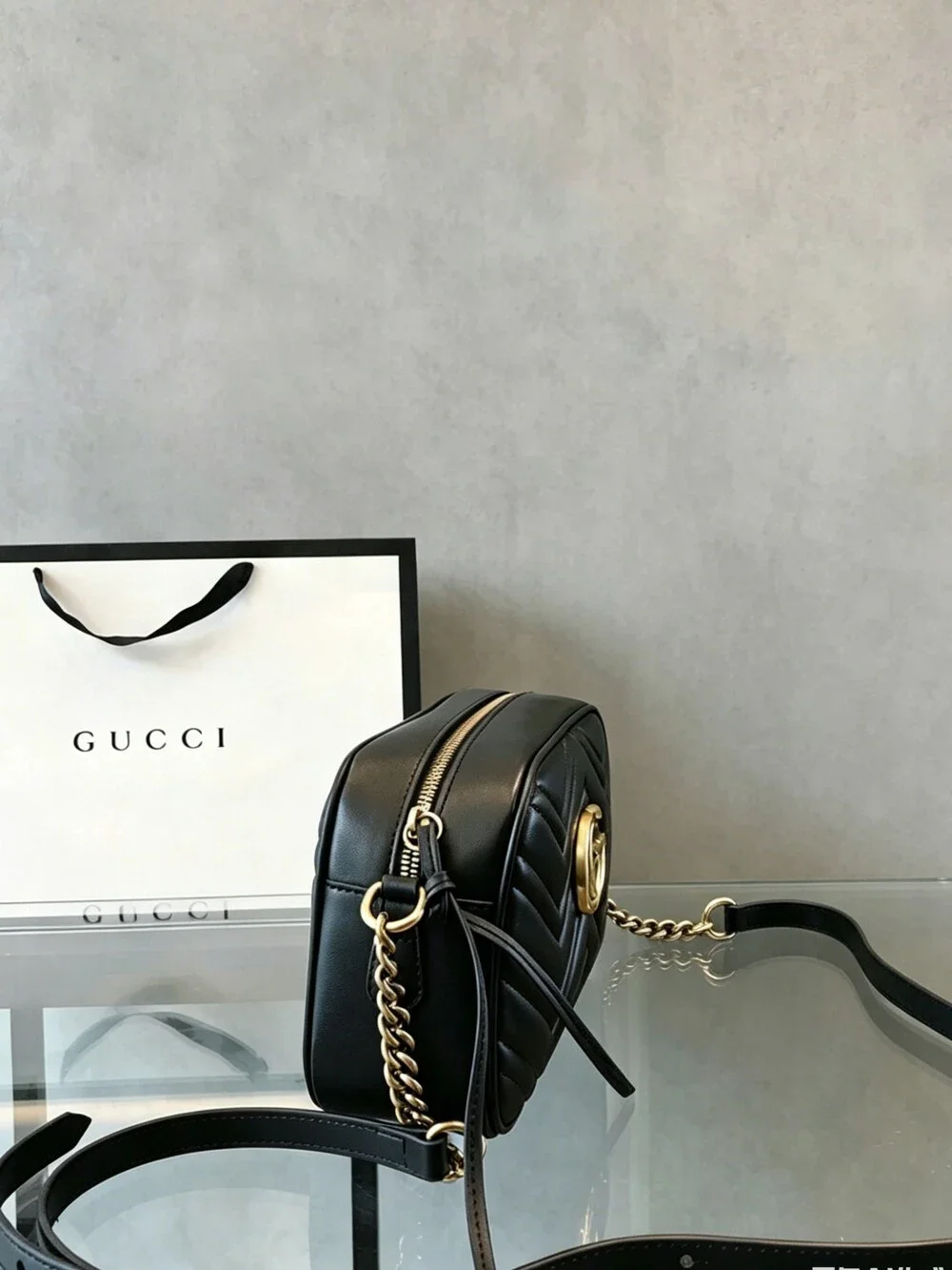 Gucci GG Marmont Small Matelassé Camera Bag